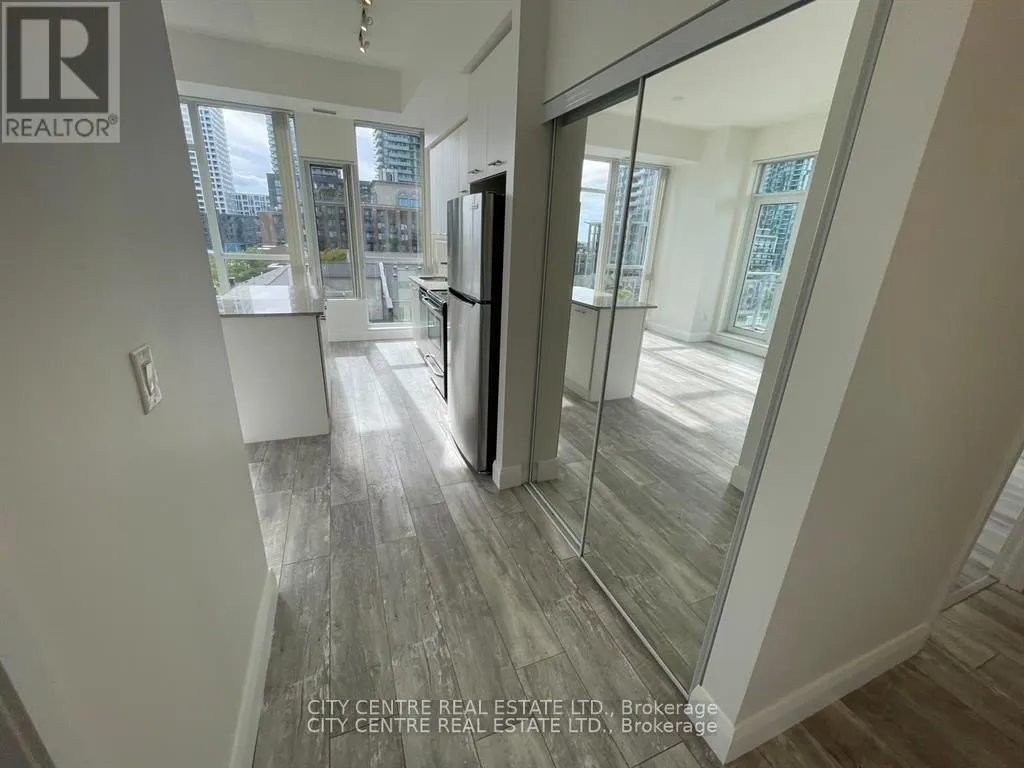 505 - 365 PRINCE OF WALES DRIVE