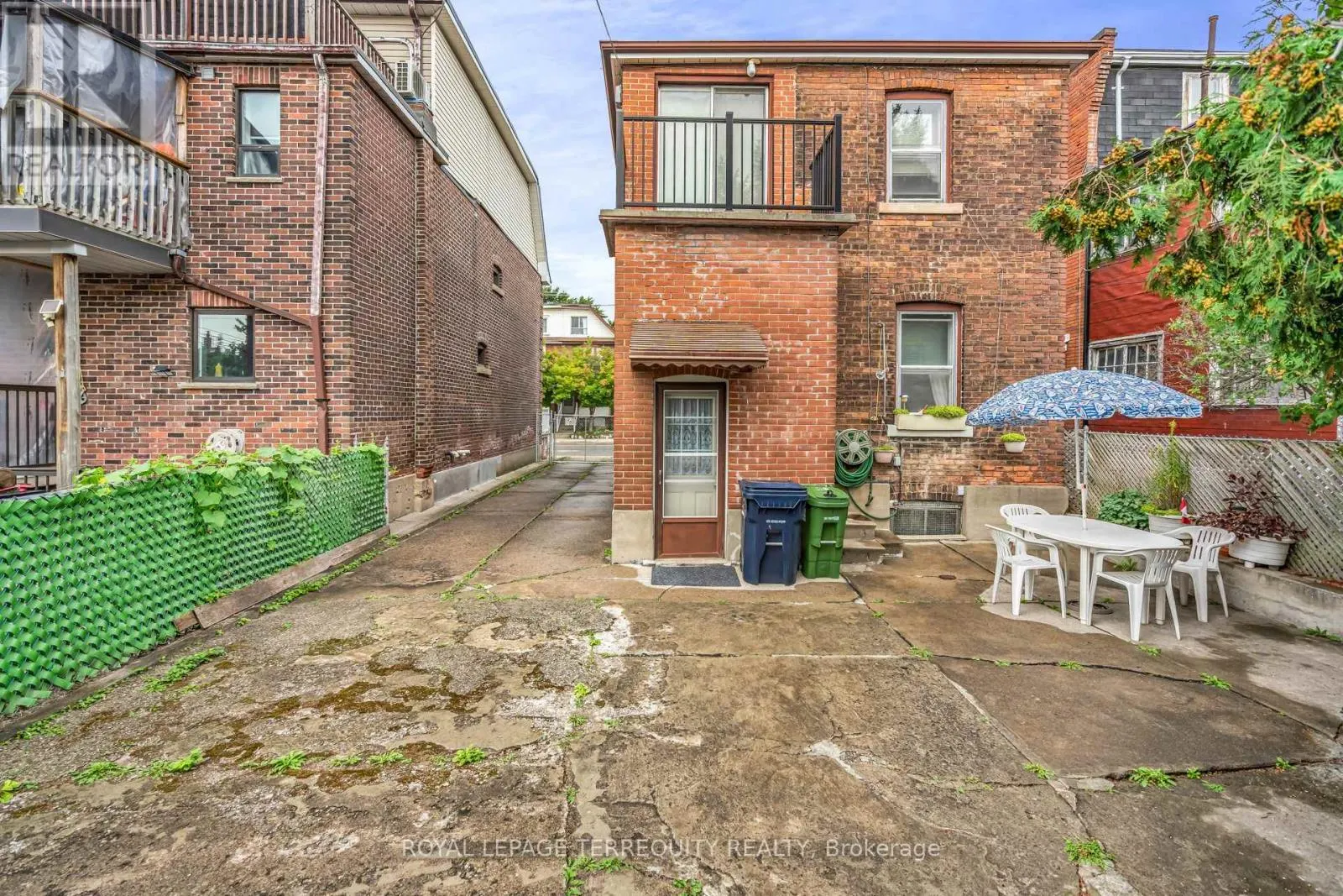 43 LAPPIN AVENUE