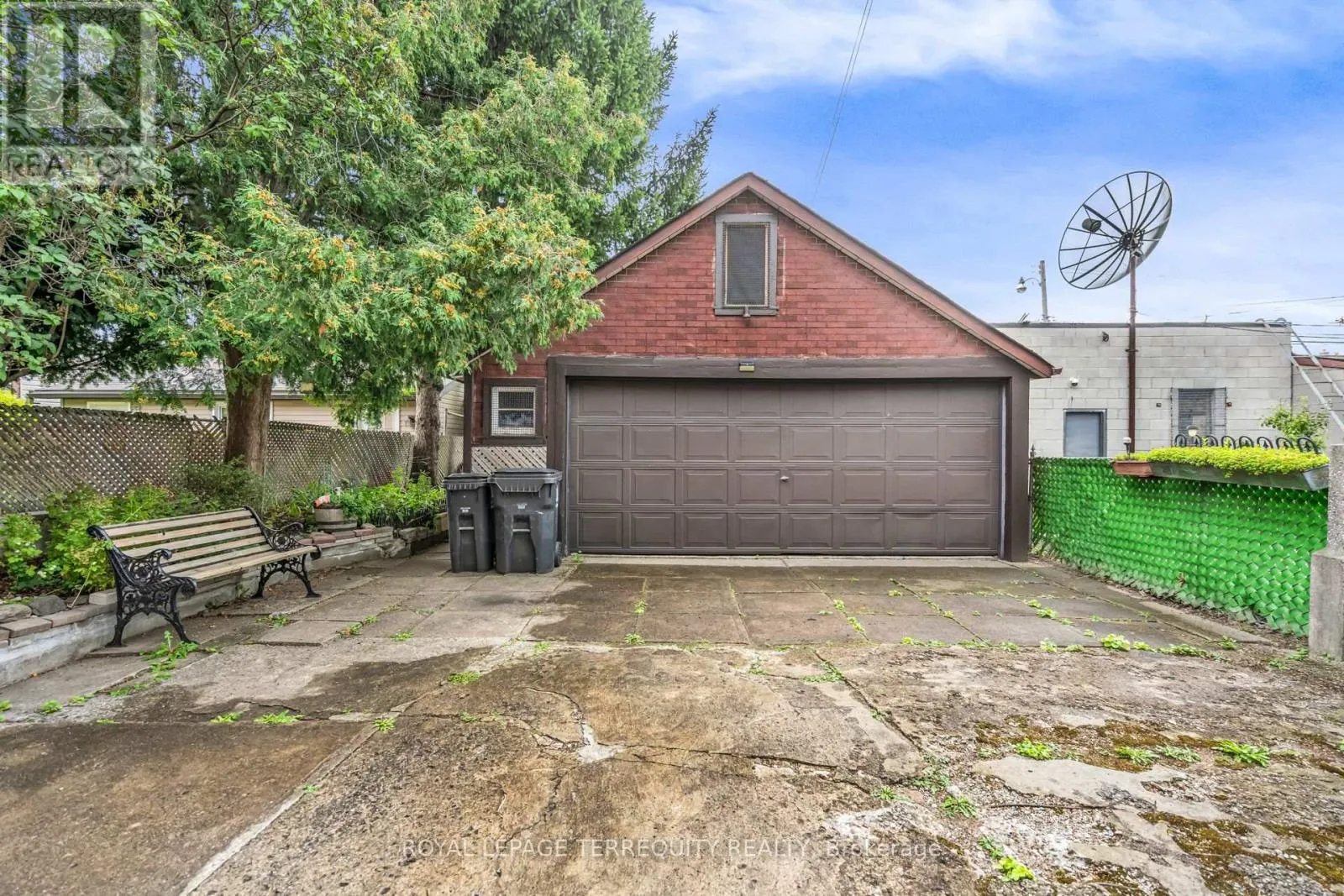 43 LAPPIN AVENUE