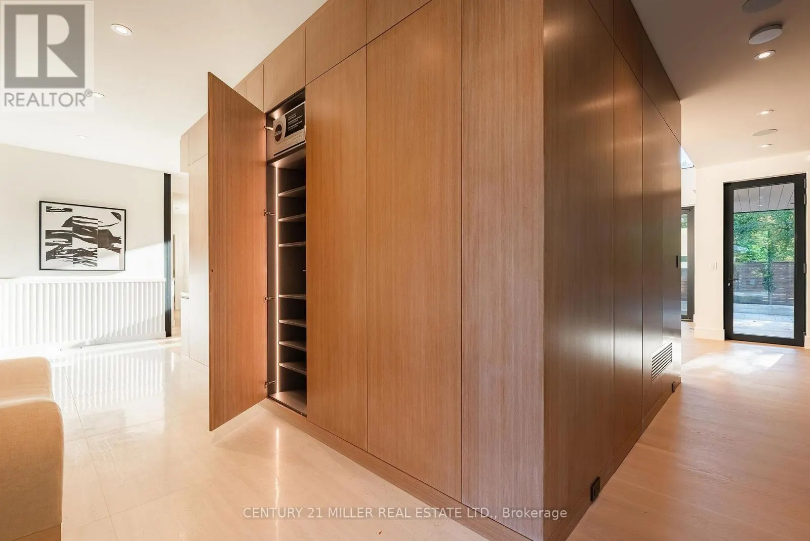222 BURGUNDY DRIVE