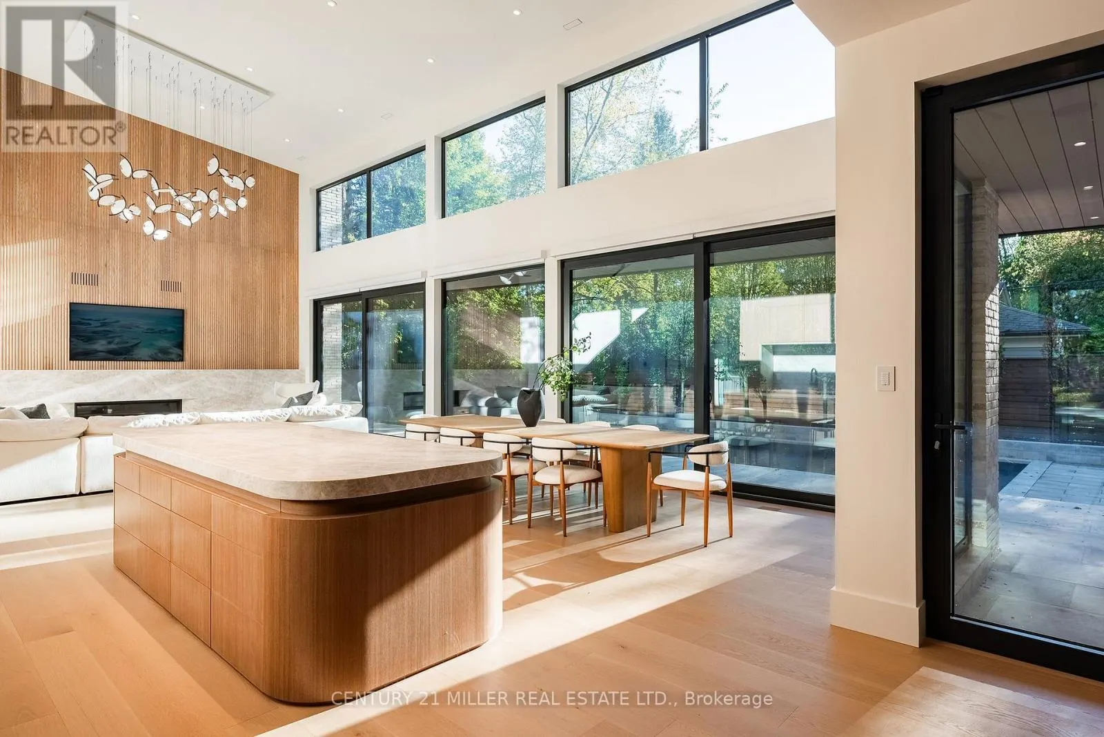 222 BURGUNDY DRIVE