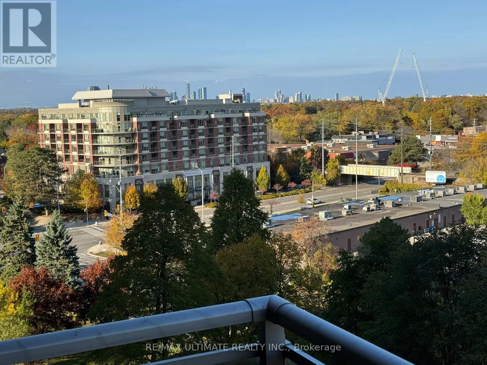 1004 - 966 INVERHOUSE DRIVE