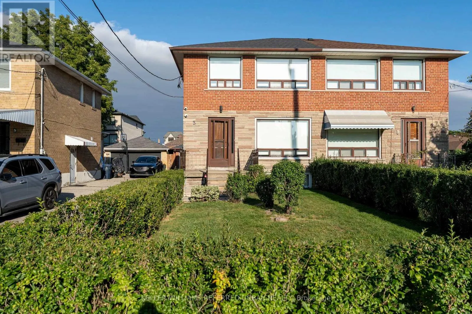 3 DUCKWORTH STREET