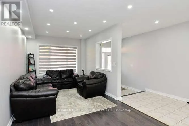 12 PLATEAU DRIVE