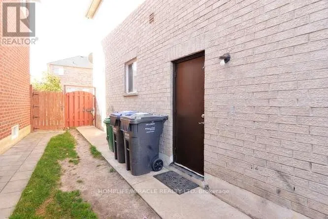12 PLATEAU DRIVE