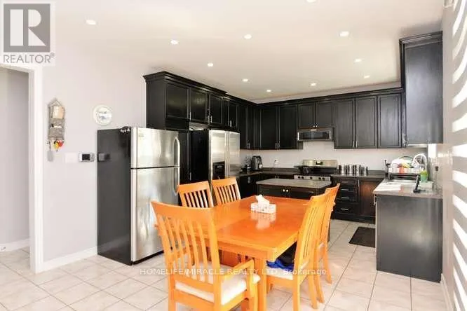 12 PLATEAU DRIVE