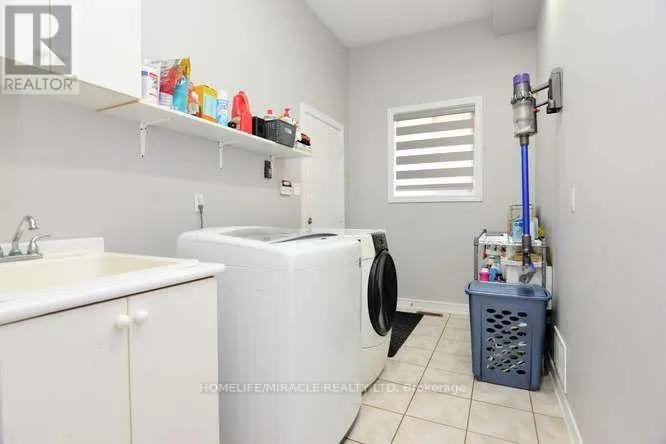 12 PLATEAU DRIVE