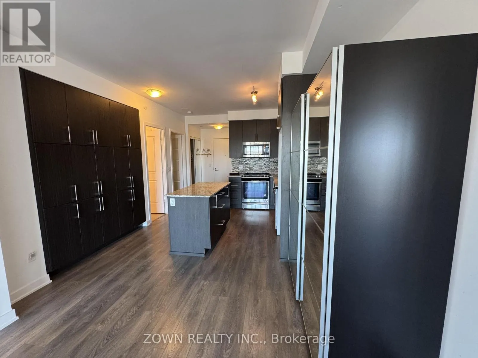 1409 - 4655 GLEN ERIN DRIVE