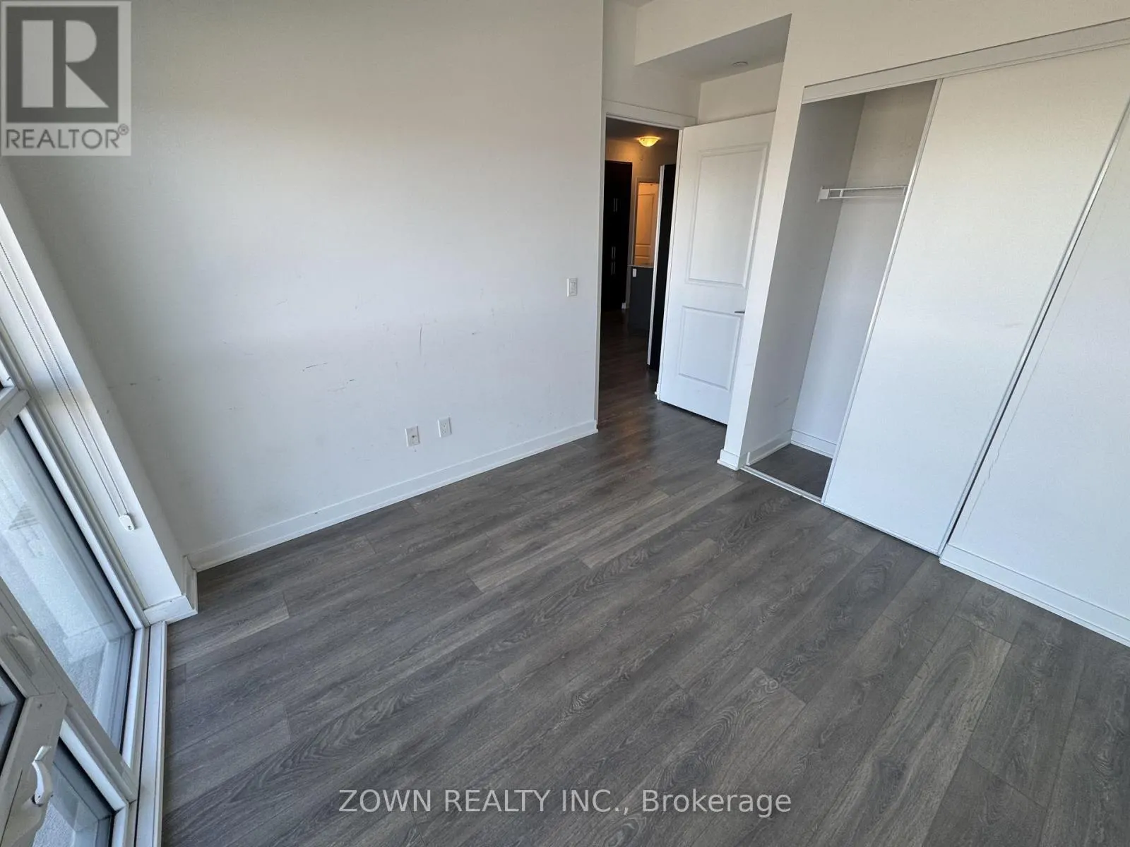 1409 - 4655 GLEN ERIN DRIVE