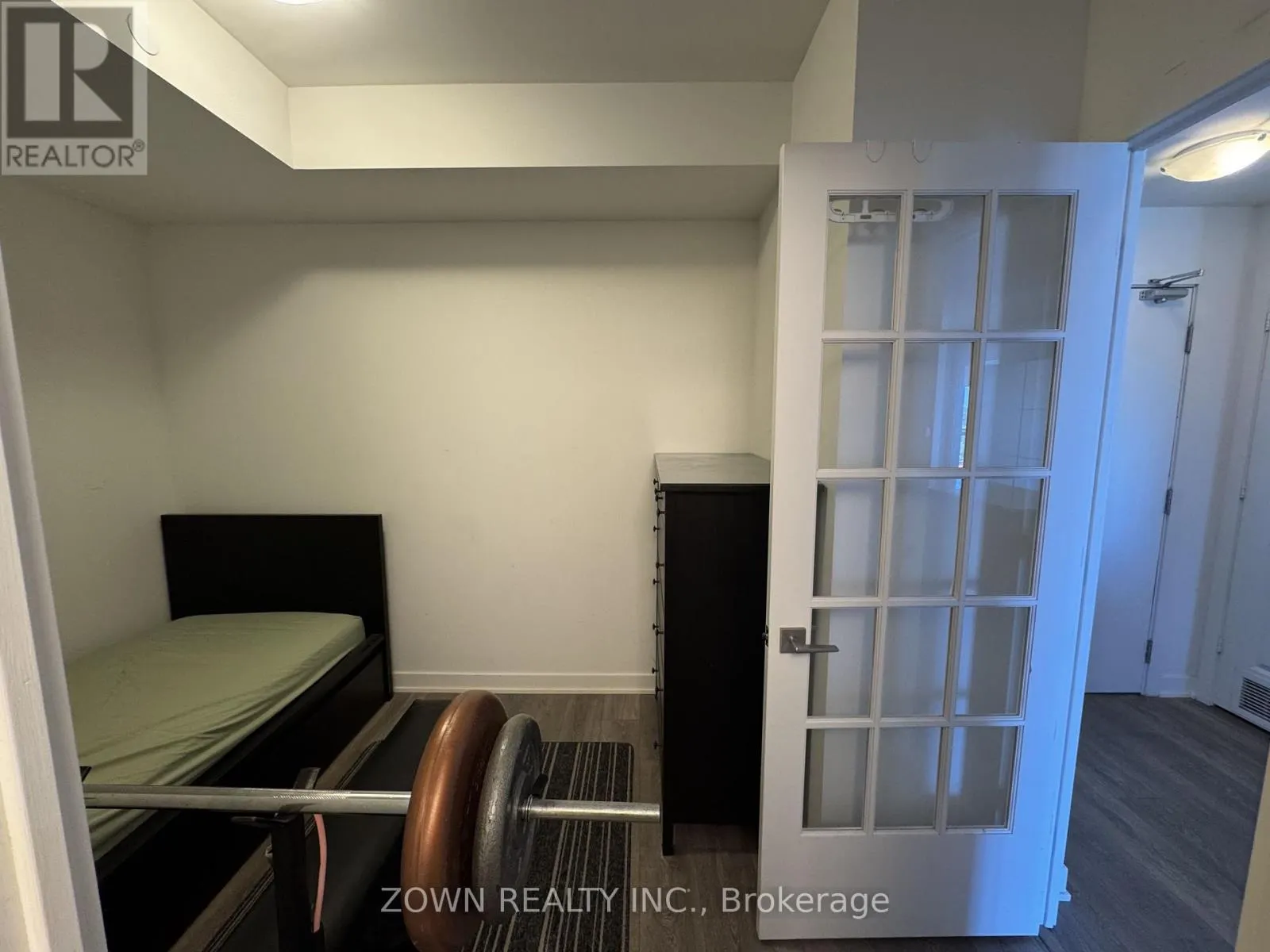 1409 - 4655 GLEN ERIN DRIVE
