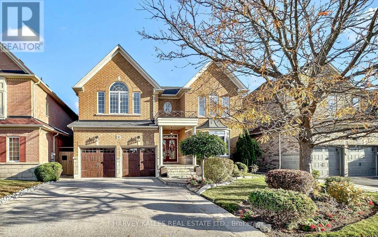 10 CONCORDE DRIVE