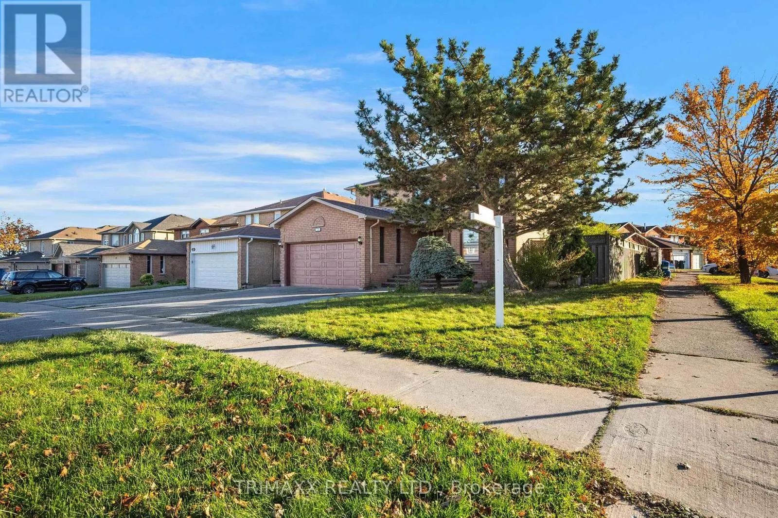 23 OAKLEA BOULEVARD