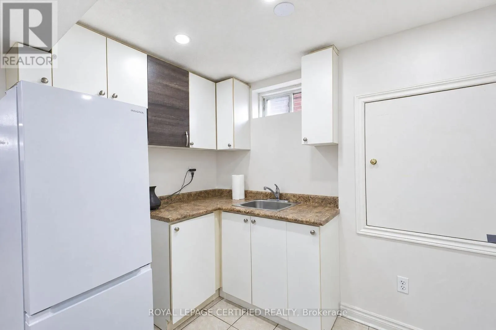 5481 FESTIVAL DRIVE