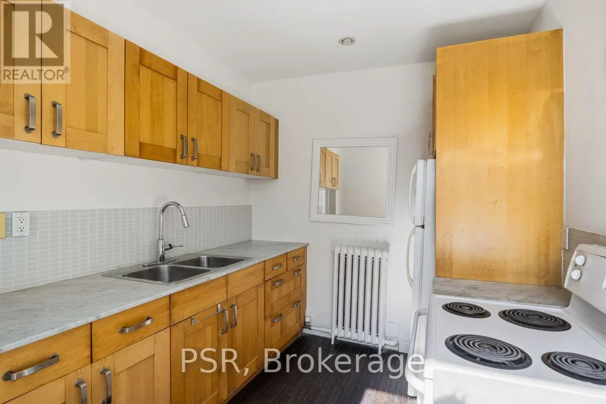 2B - 483 PARKSIDE DRIVE