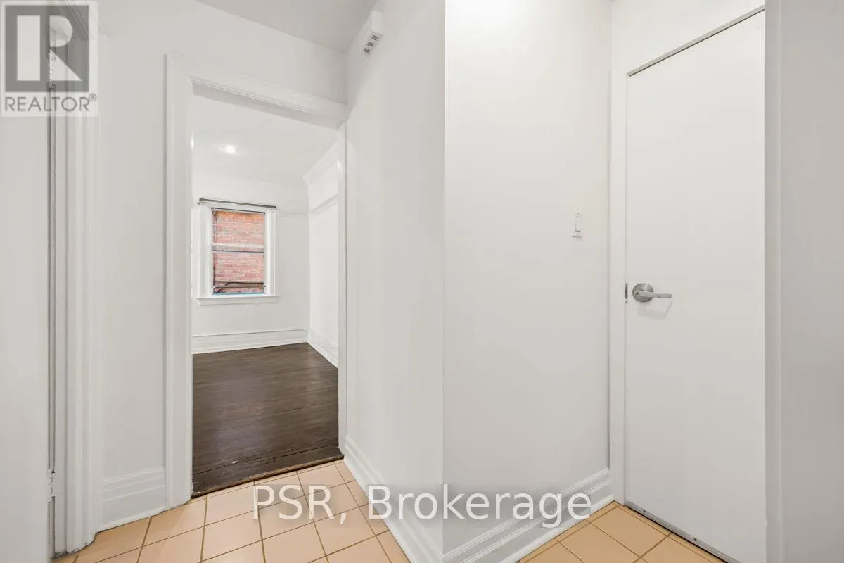 2B - 483 PARKSIDE DRIVE