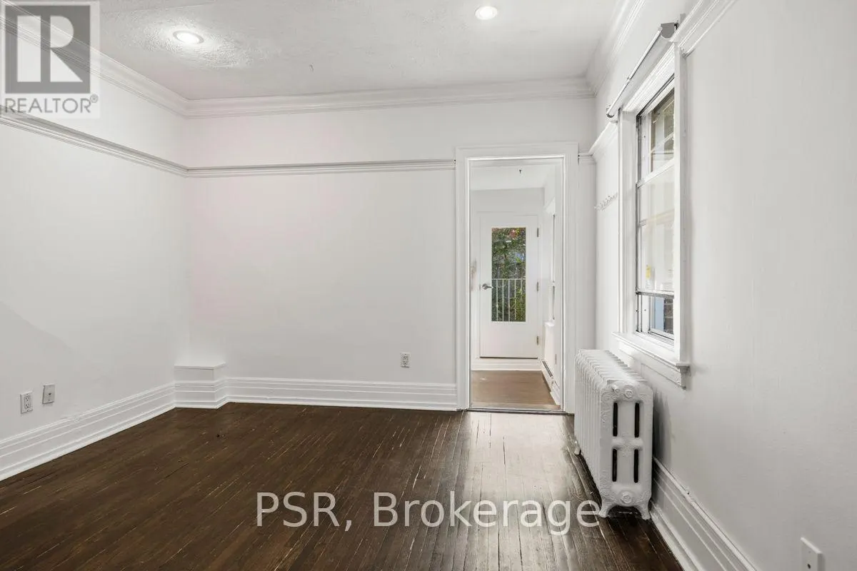 2B - 483 PARKSIDE DRIVE