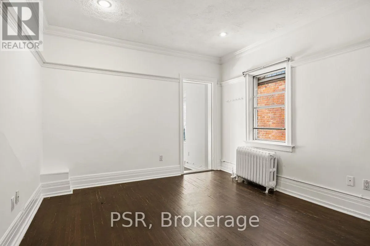 2B - 483 PARKSIDE DRIVE