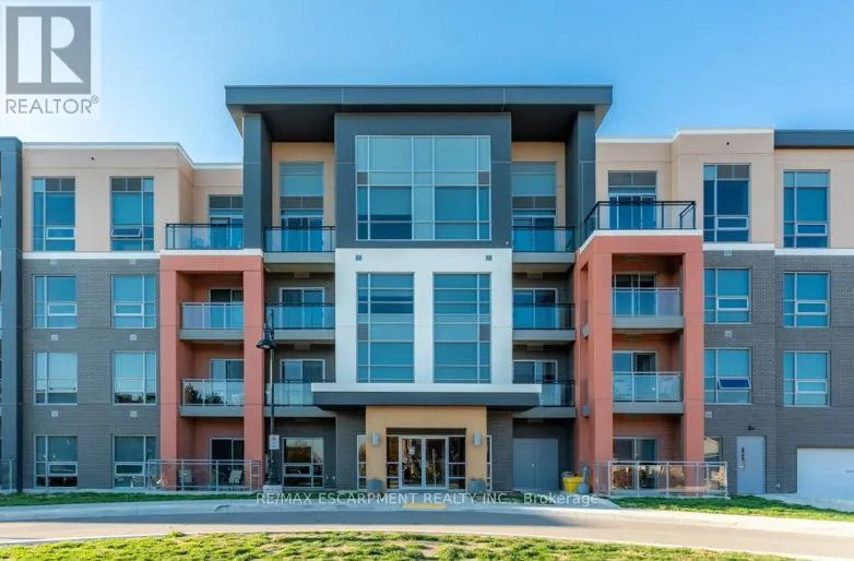 318 - 4040 UPPER MIDDLE ROAD