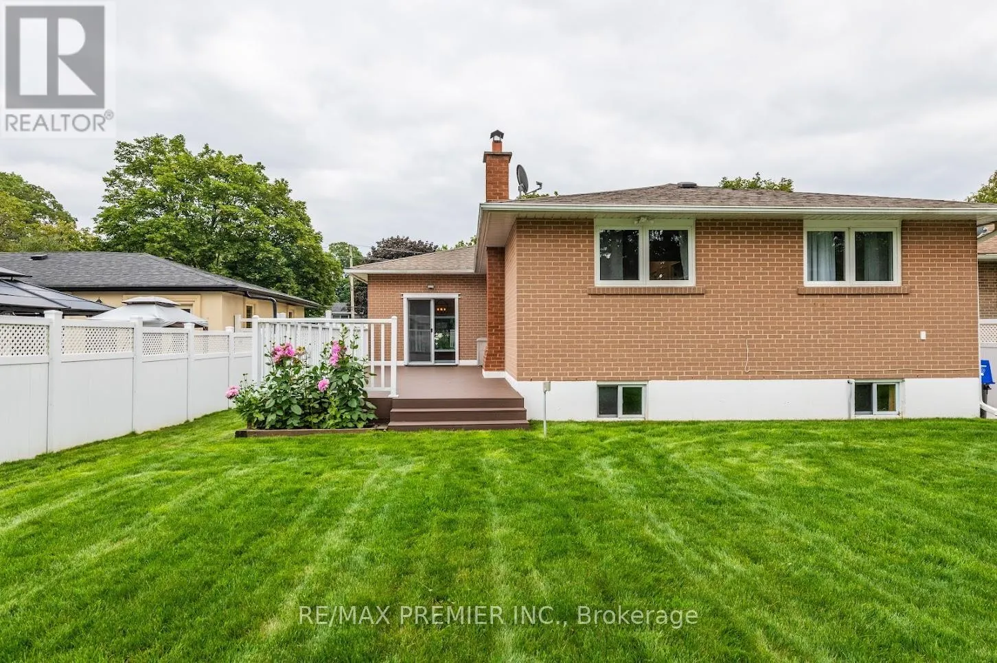 1997 TRUSCOTT DRIVE
