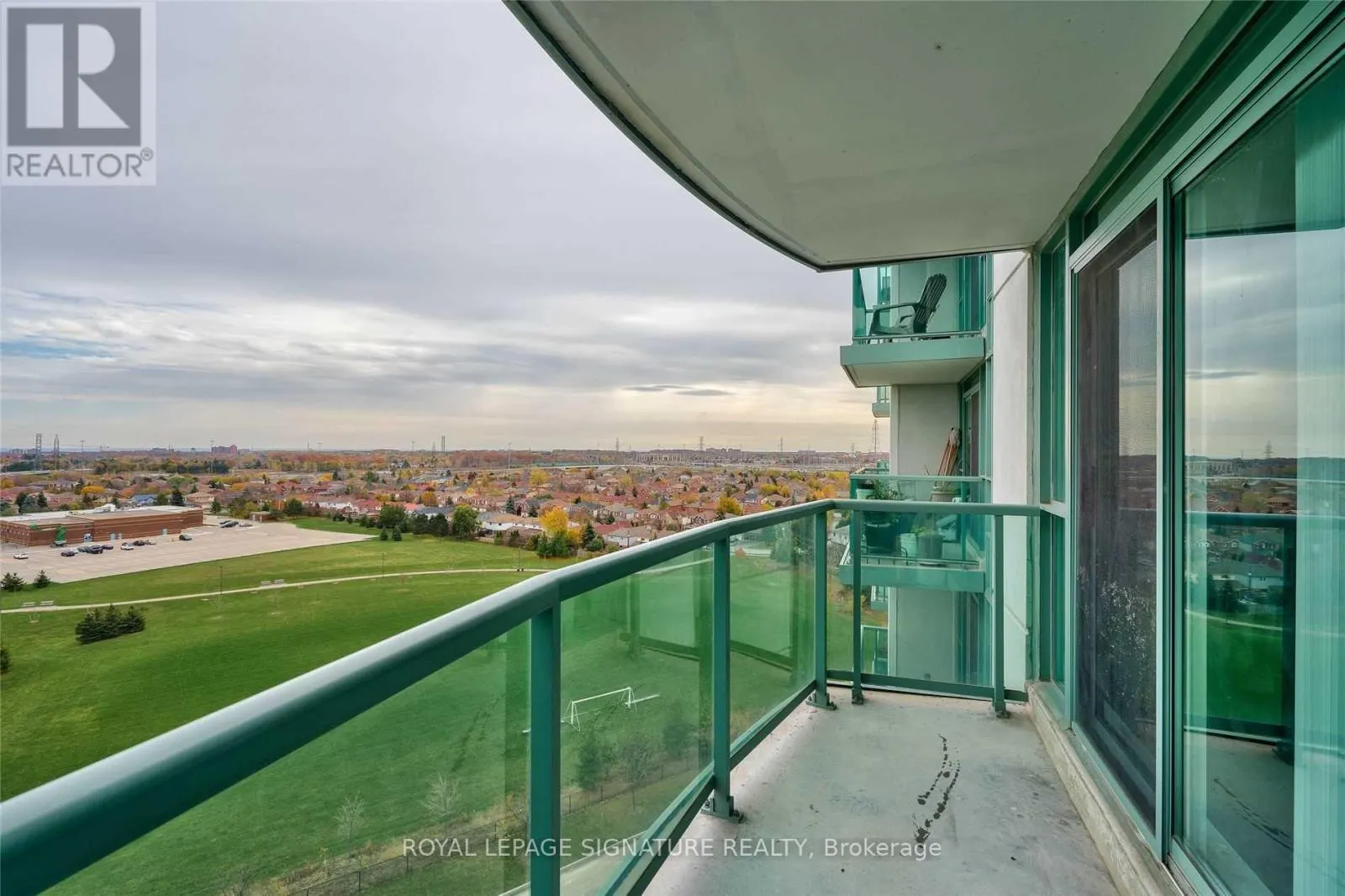 606 - 4850 GLEN ERIN DRIVE
