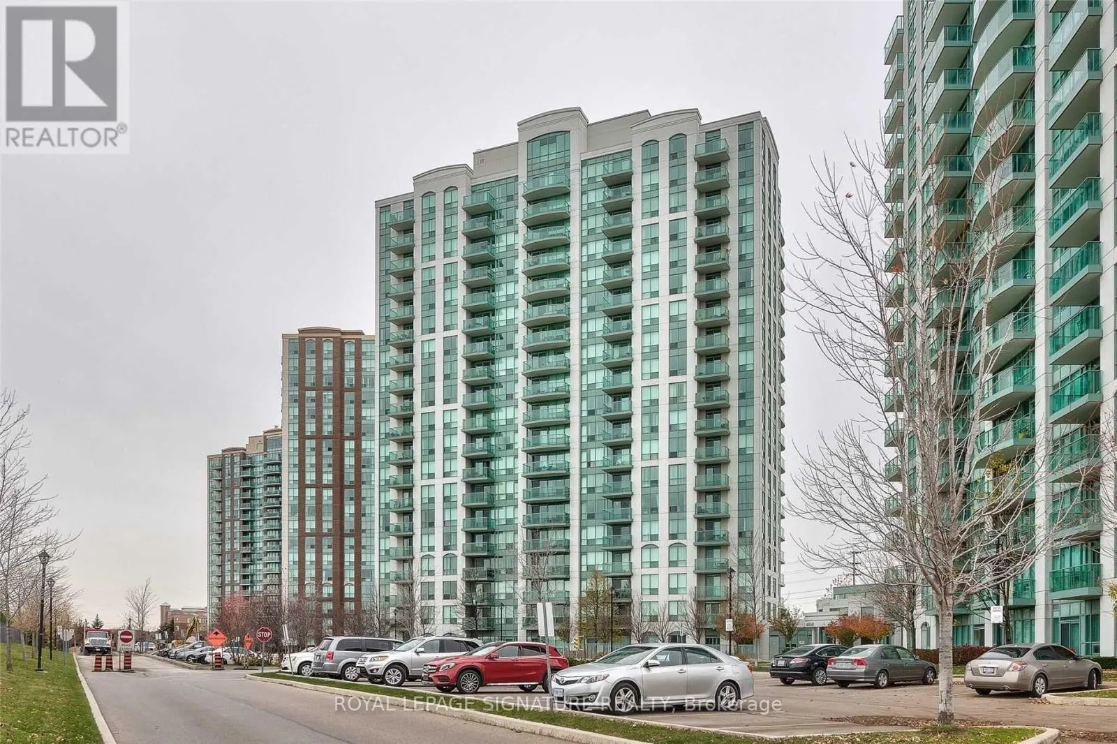 606 - 4850 GLEN ERIN DRIVE