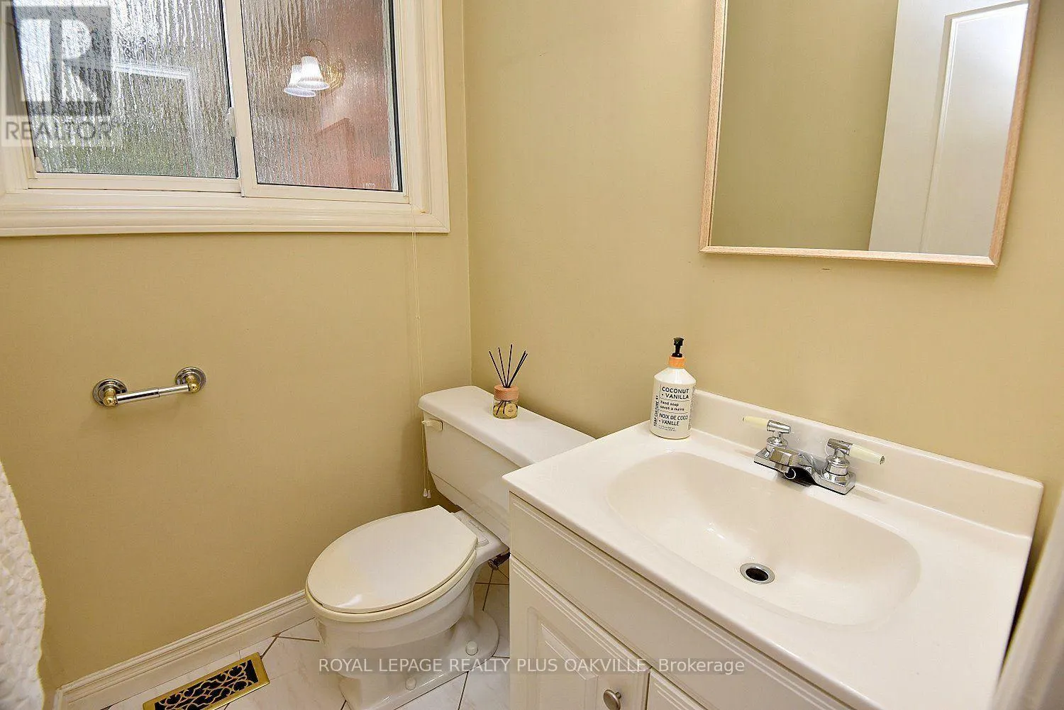 274 BELVENIA ROAD
