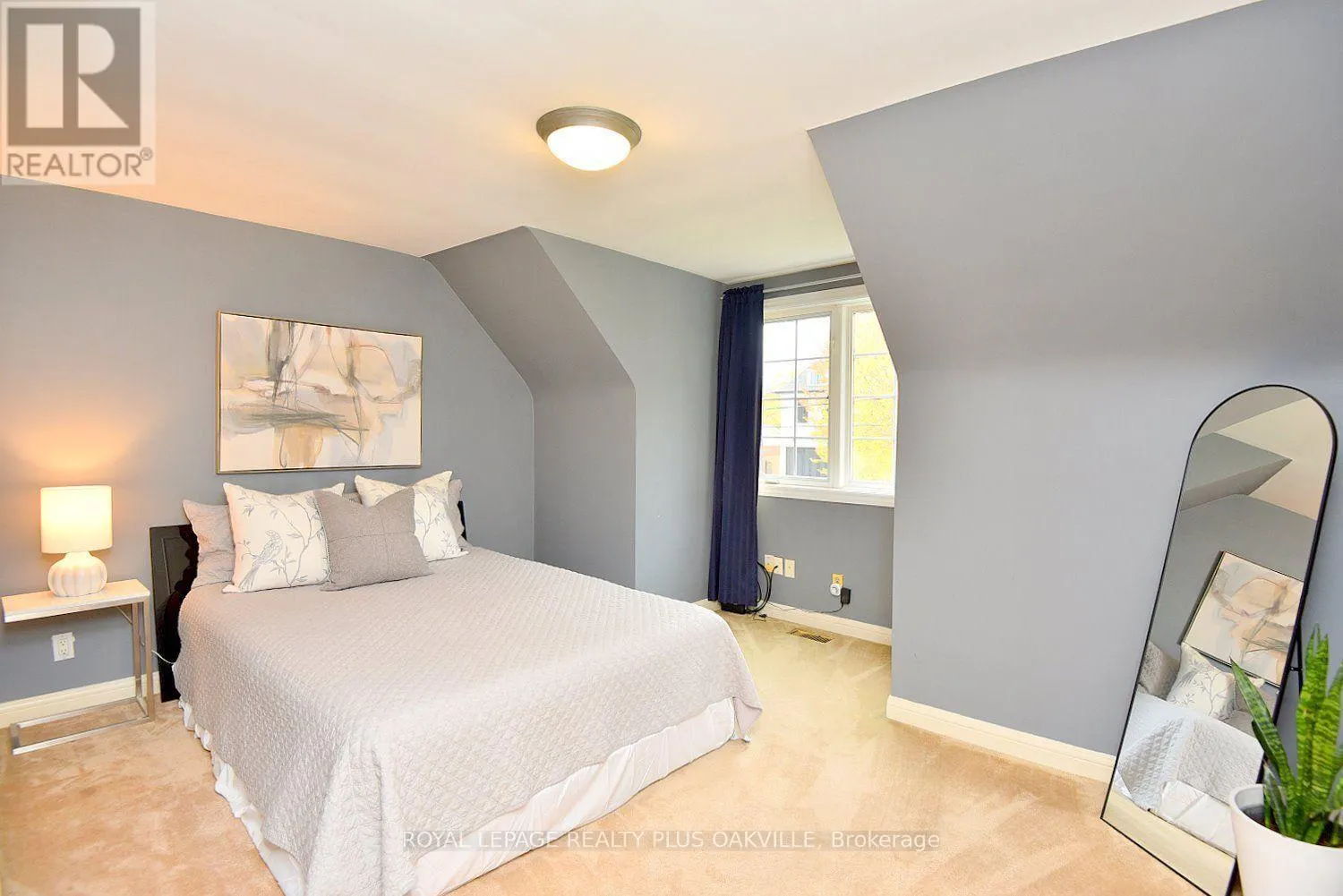 274 BELVENIA ROAD