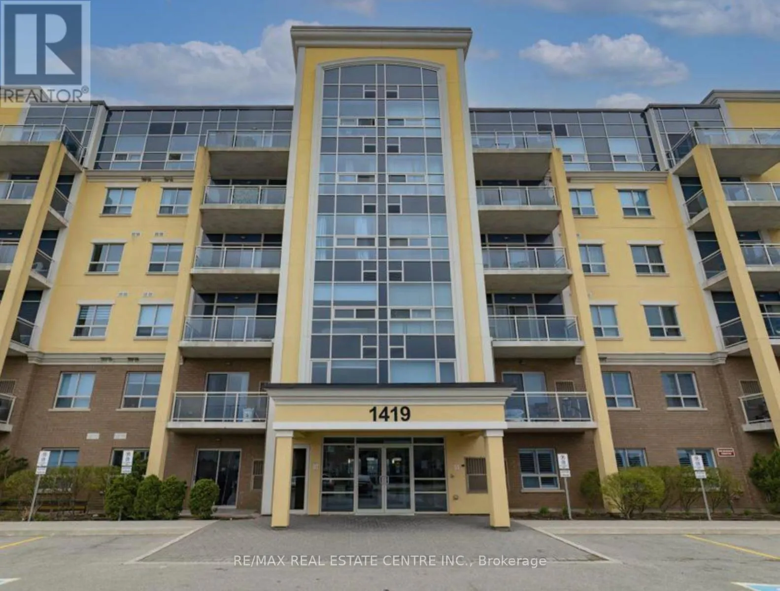 612 - 1419 COSTIGAN ROAD E