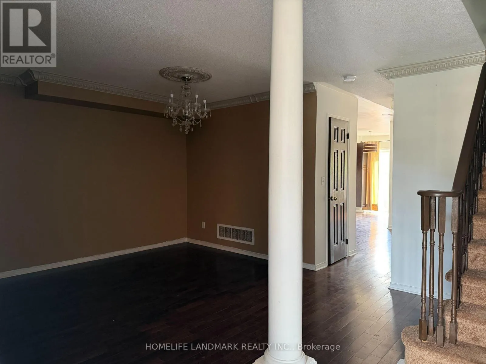 1226 WINDBROOK GROVE