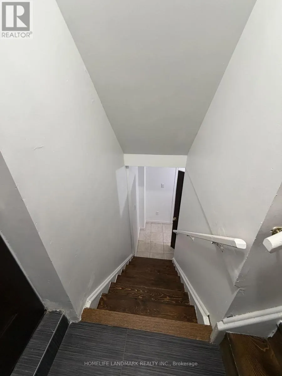 1226 WINDBROOK GROVE
