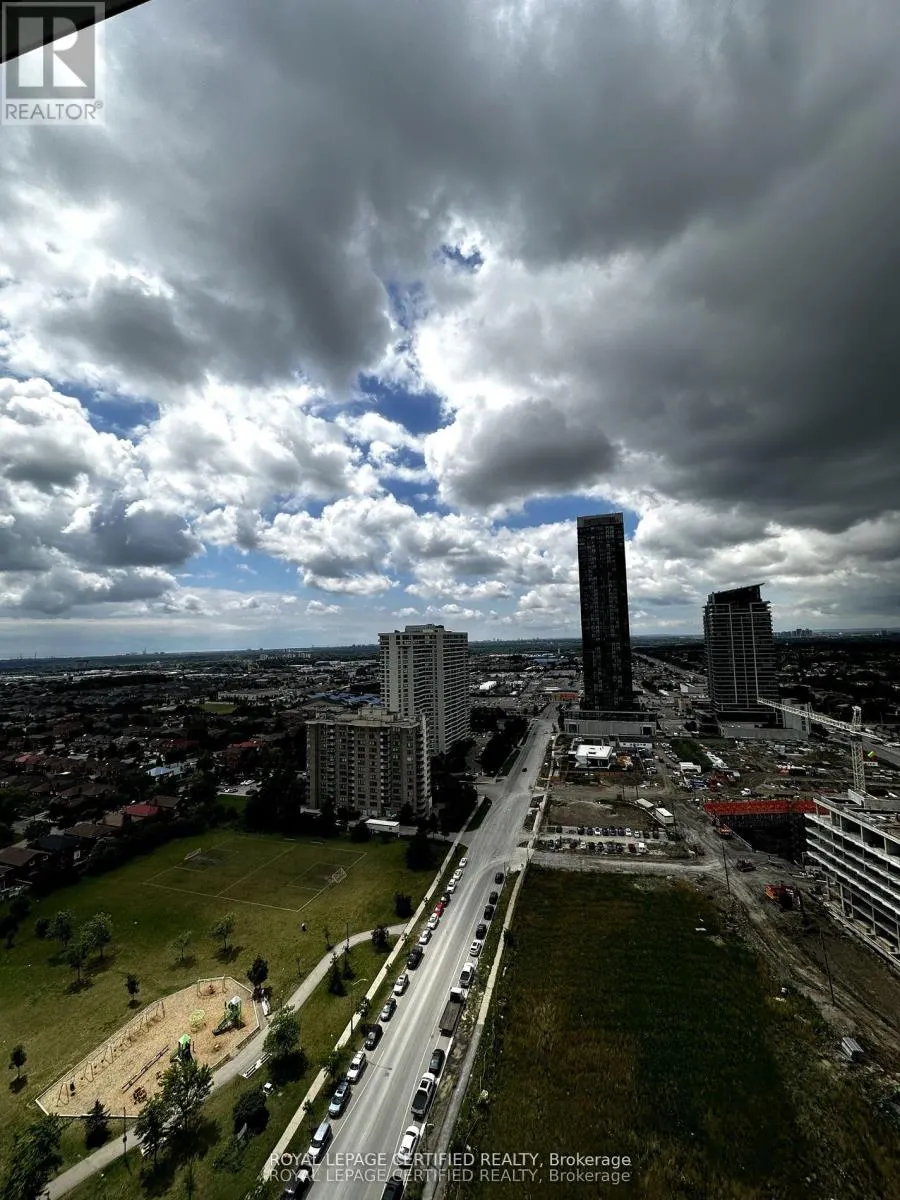 2109 - 3883 QUARTZ ROAD