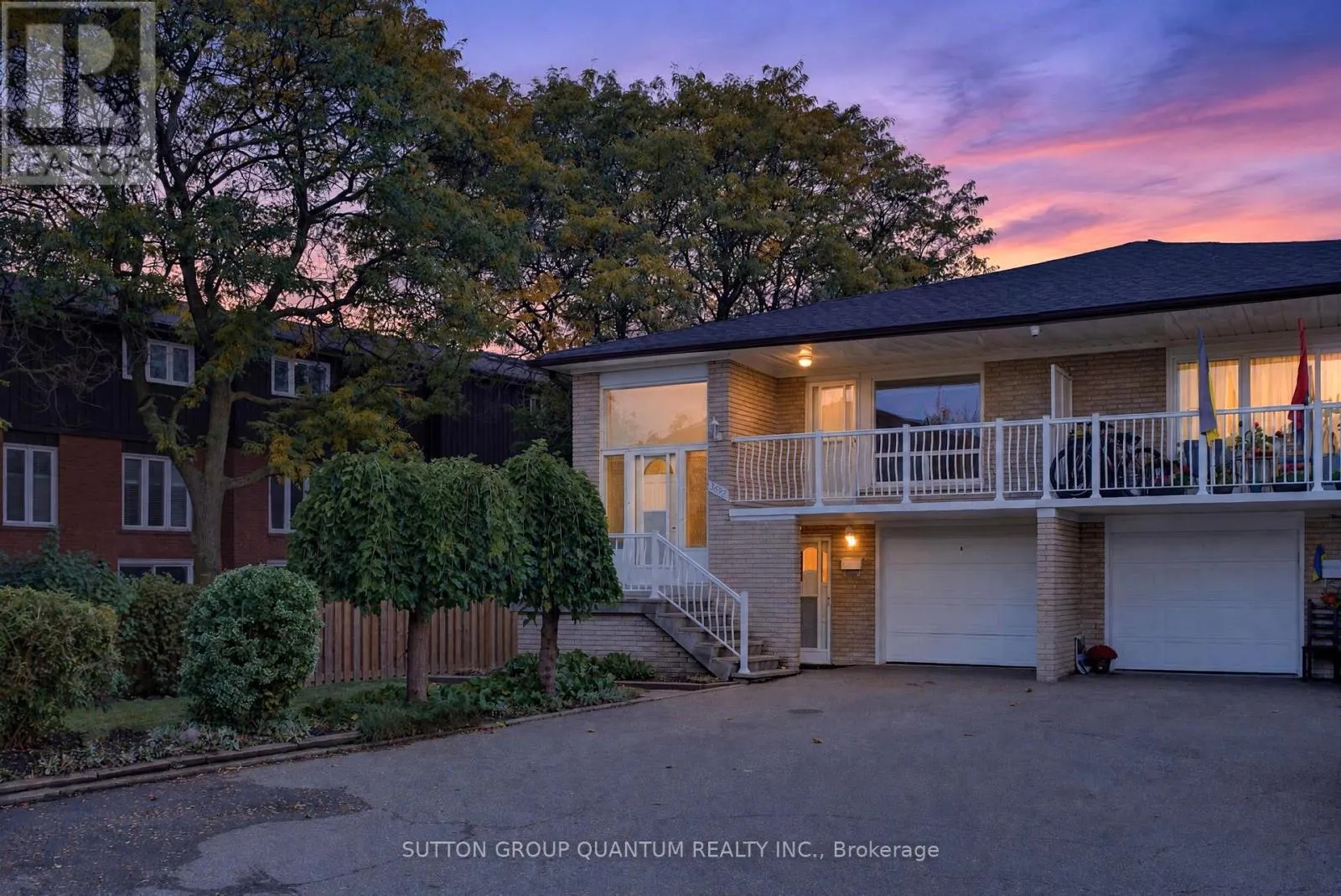 3697 BROOMHILL CRESCENT