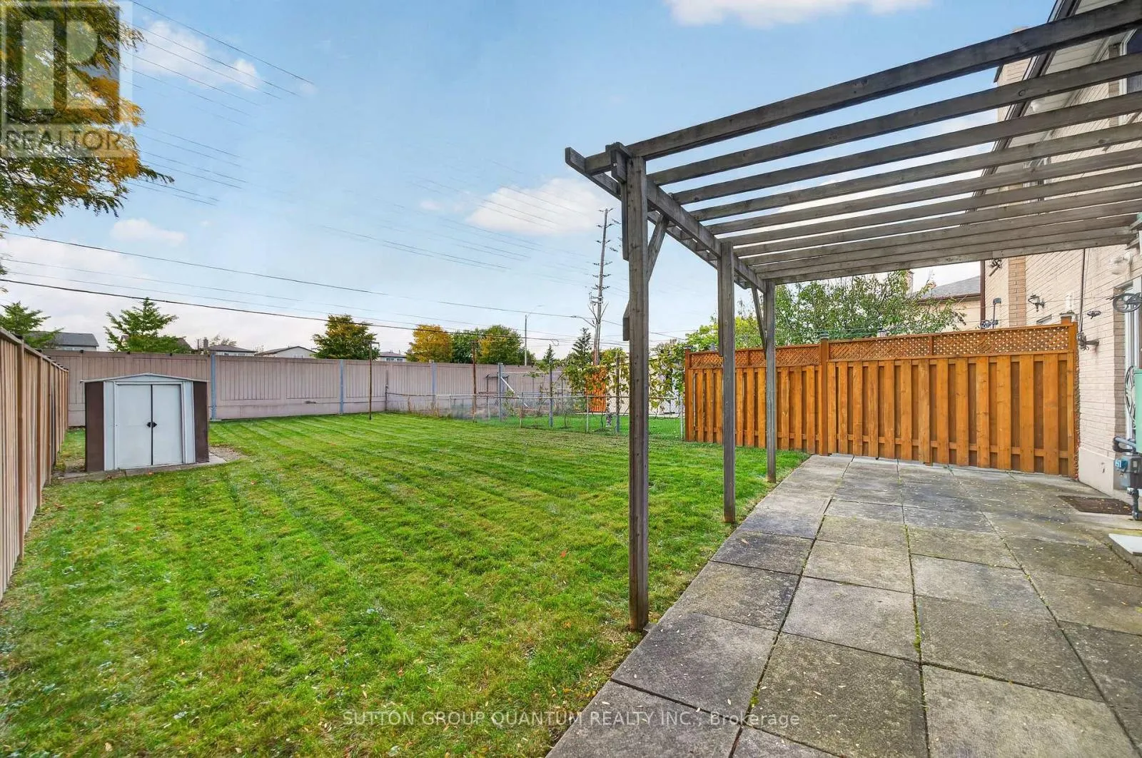 3697 BROOMHILL CRESCENT