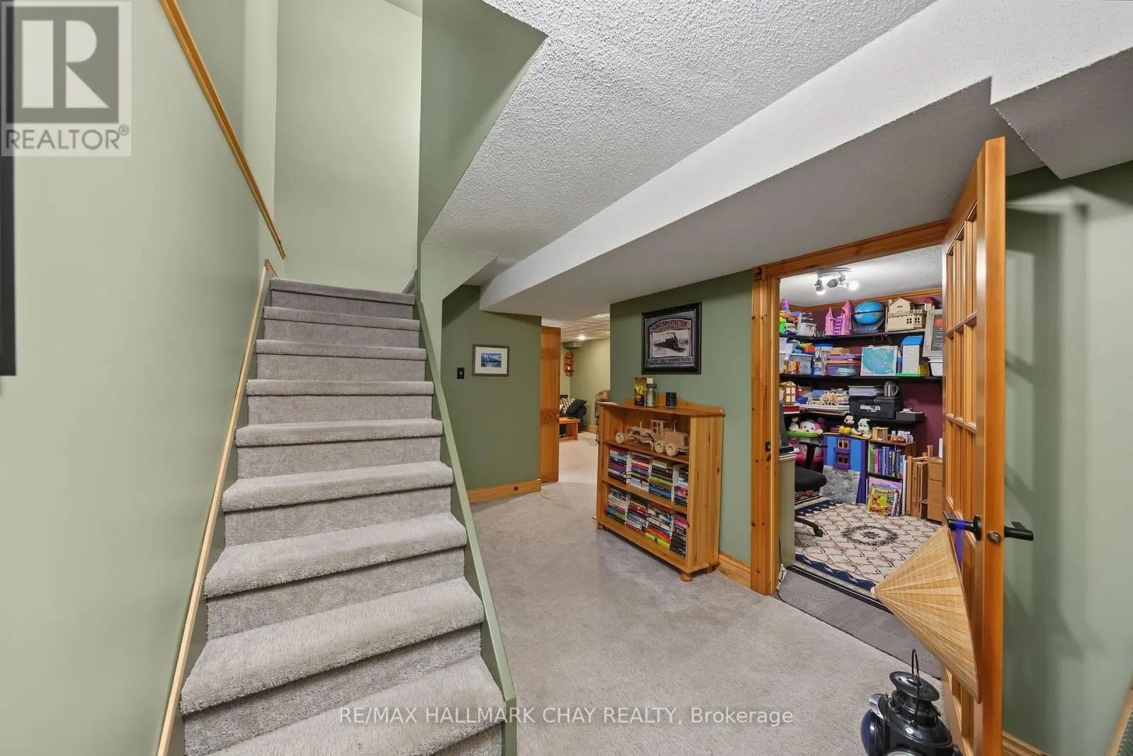 57 NEWBRIDGE CRESCENT