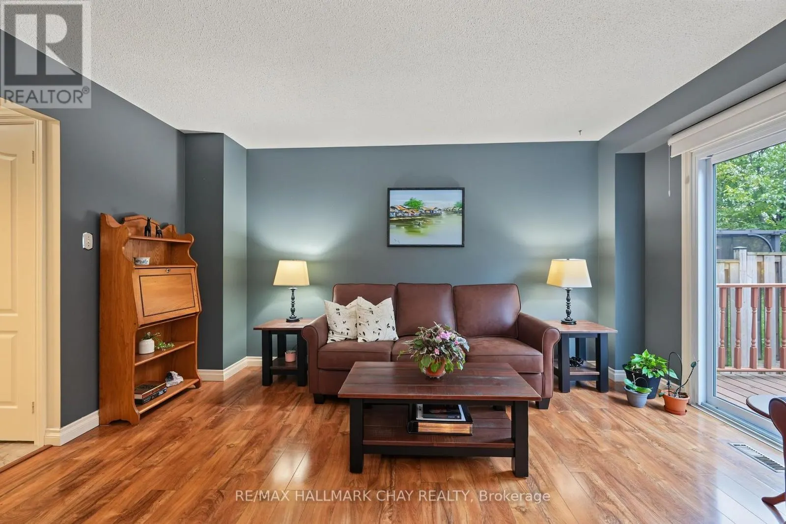 57 NEWBRIDGE CRESCENT