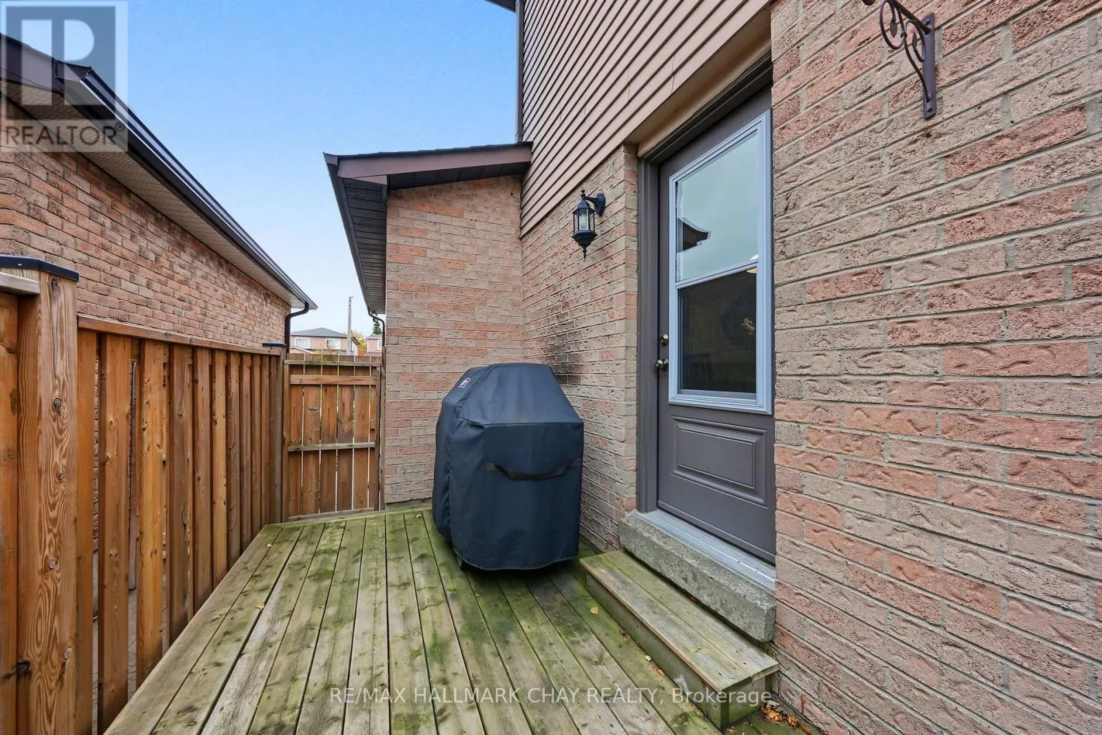 57 NEWBRIDGE CRESCENT