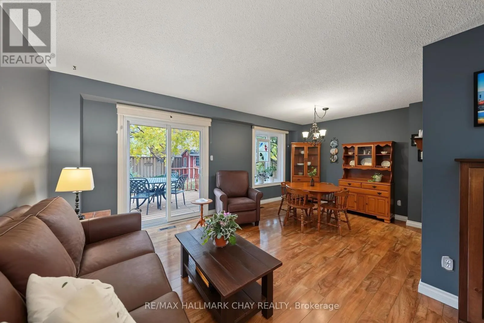 57 NEWBRIDGE CRESCENT