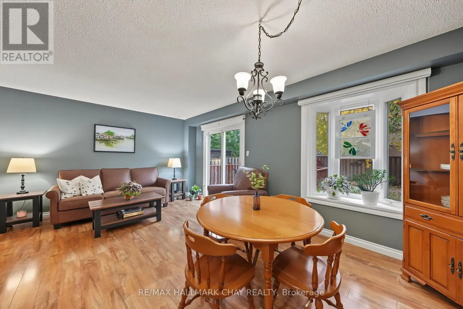 57 NEWBRIDGE CRESCENT