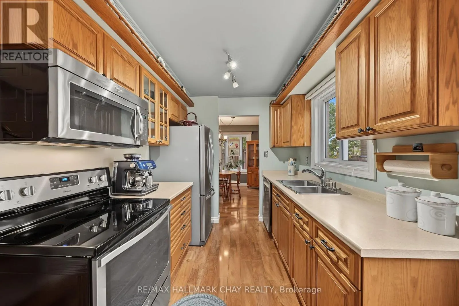 57 NEWBRIDGE CRESCENT