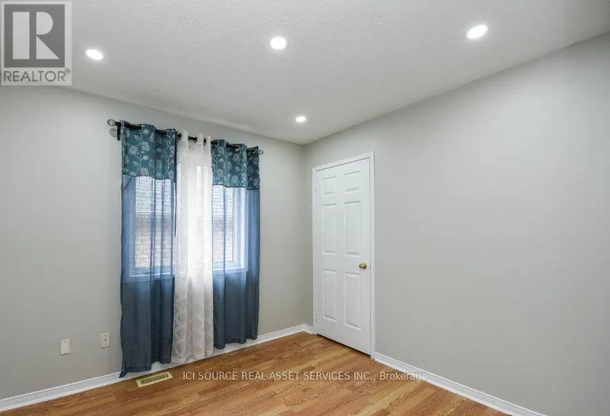 MAIN & UPPER FLOORS - 3141 TURBINE CRESCENT