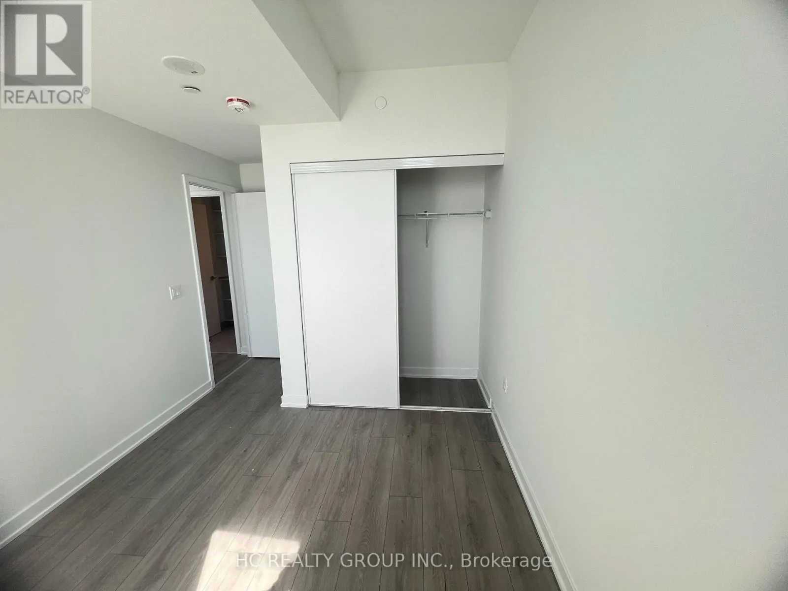 2502 - 1 FAIRVIEW ROAD E