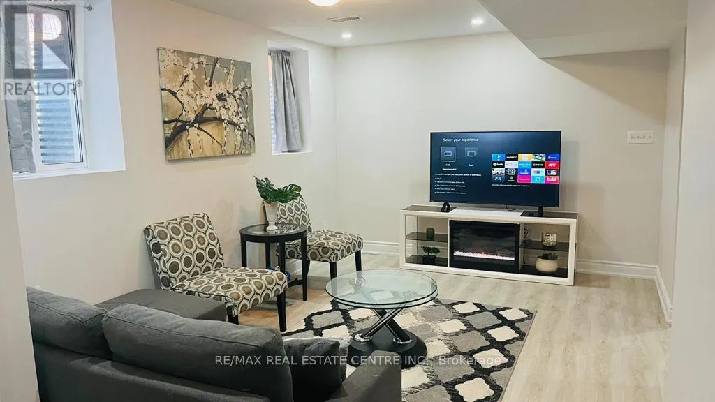 BSMT - 1034 COSTIGAN ROAD N