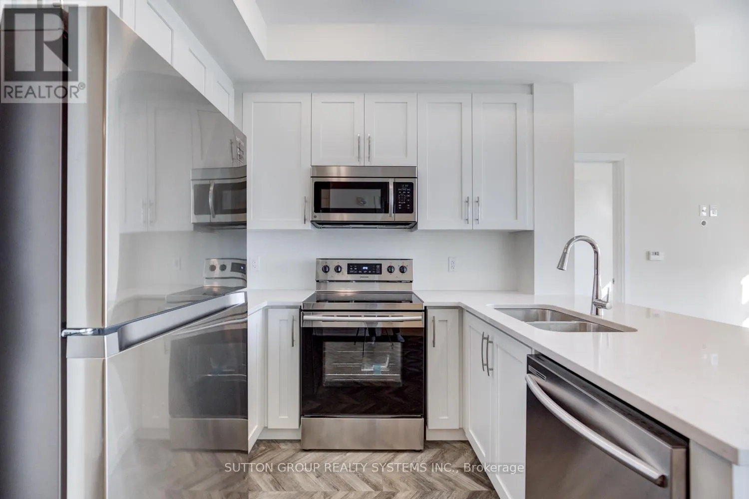 301 - 1105 LEGER WAY