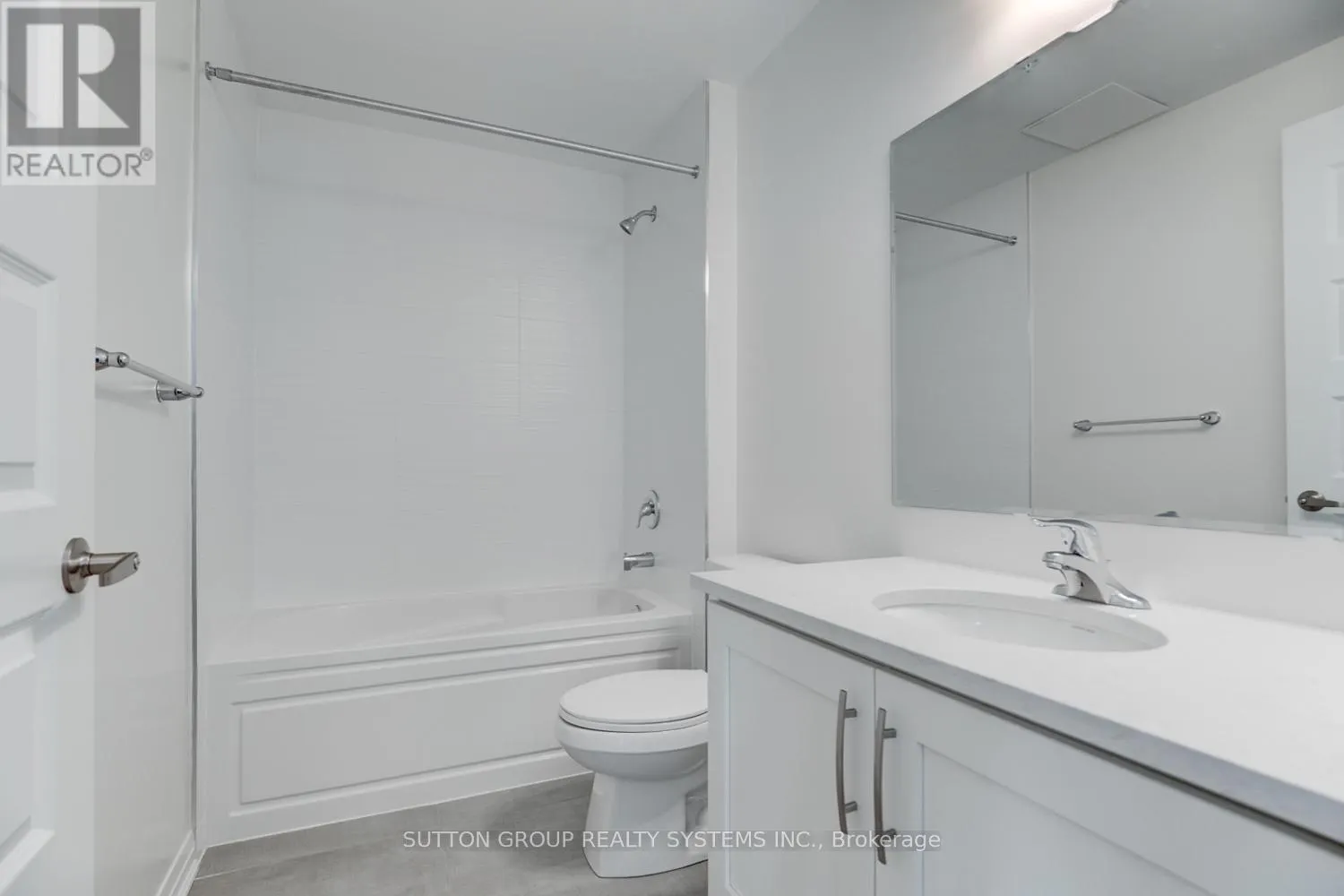 301 - 1105 LEGER WAY