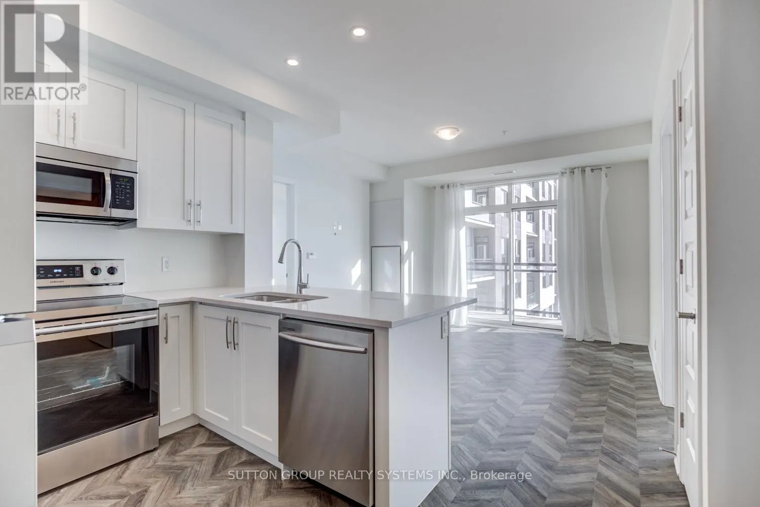 301 - 1105 LEGER WAY