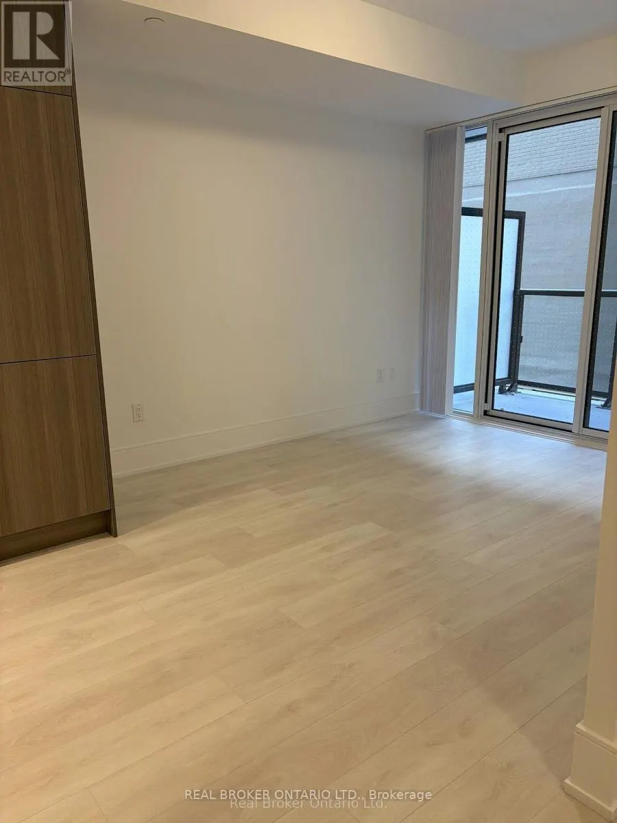 306 - 2450 BLOOR STREET W