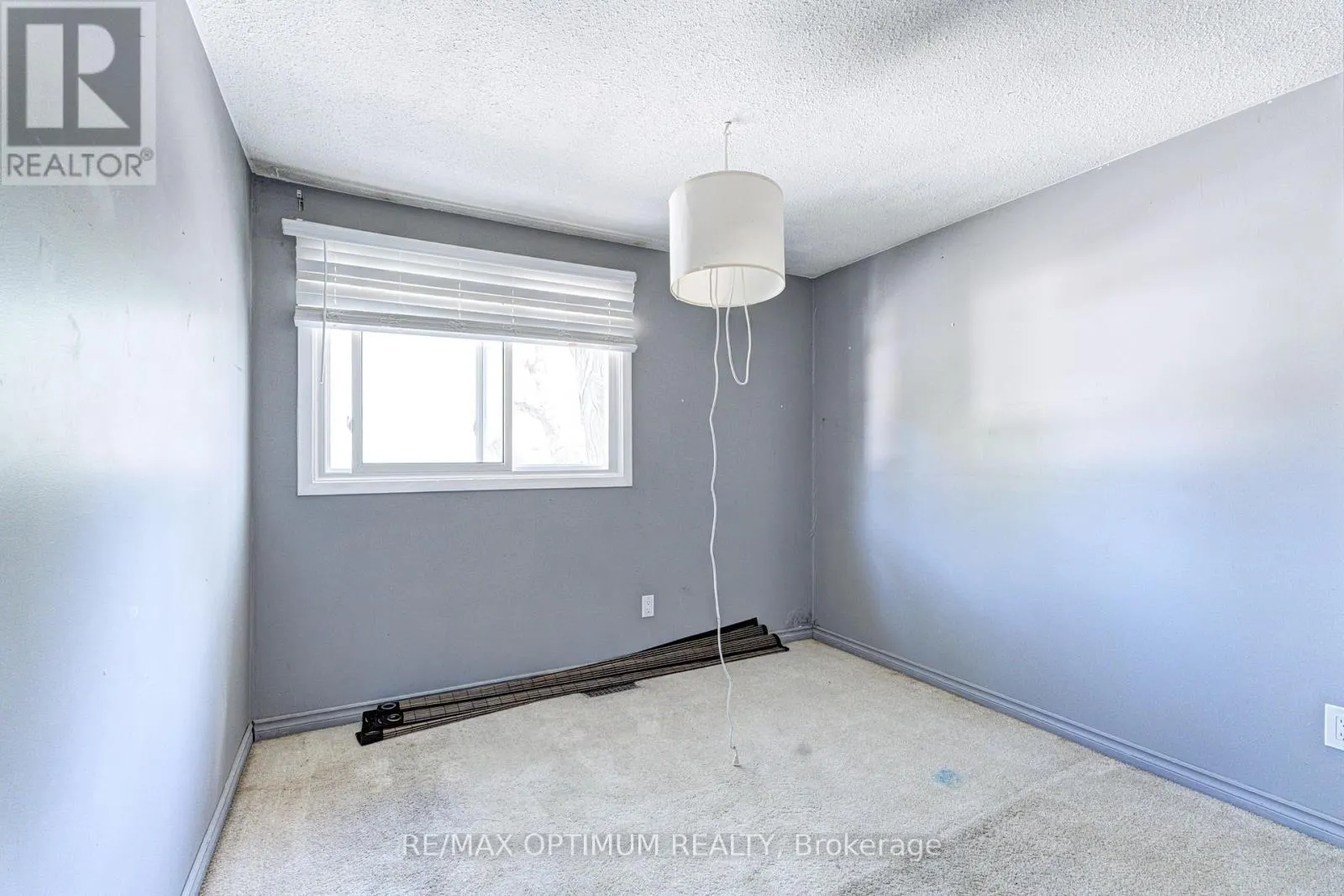 17 - 45 HANSEN ROAD N
