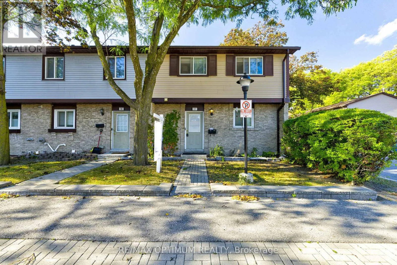17 - 45 HANSEN ROAD N