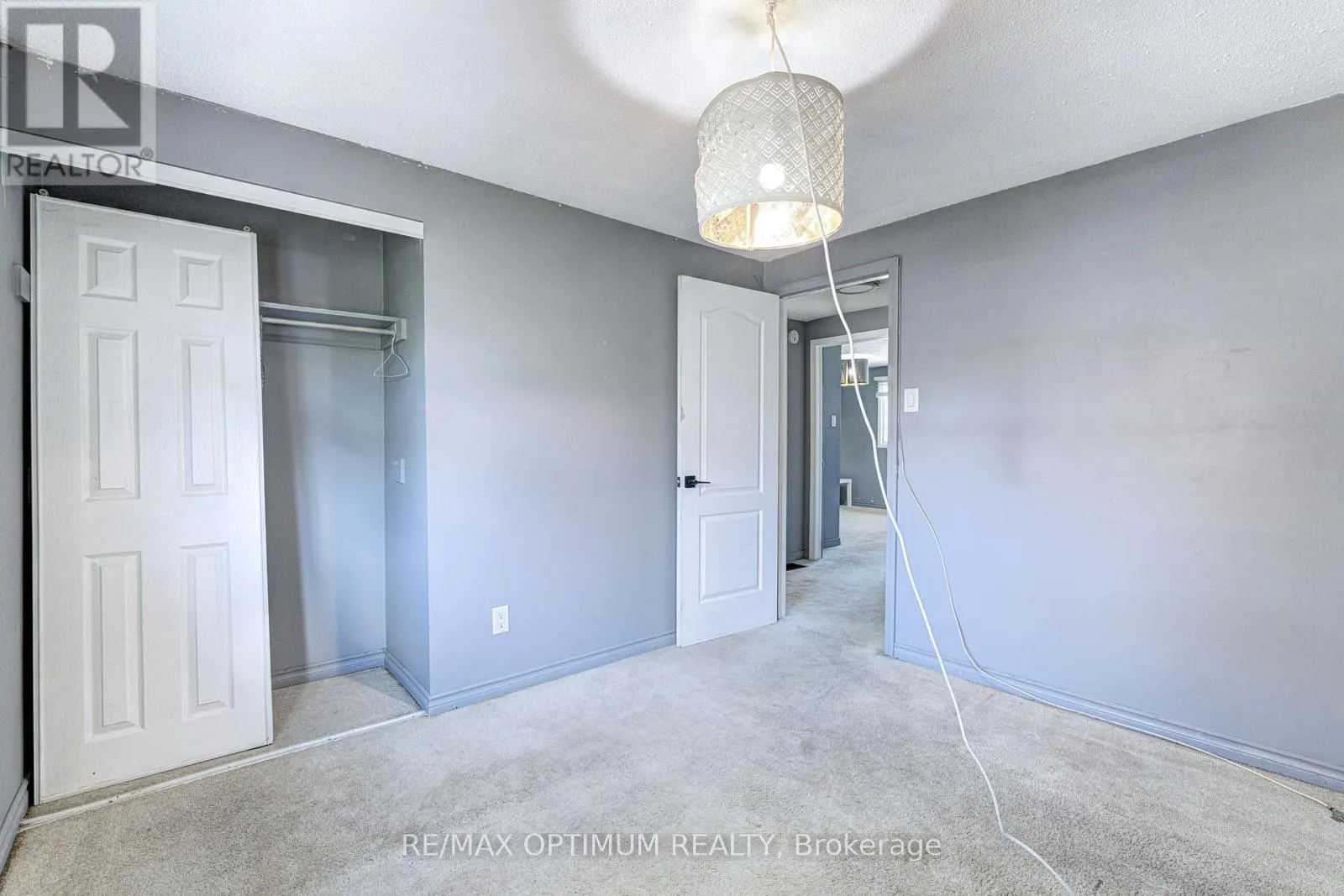 17 - 45 HANSEN ROAD N