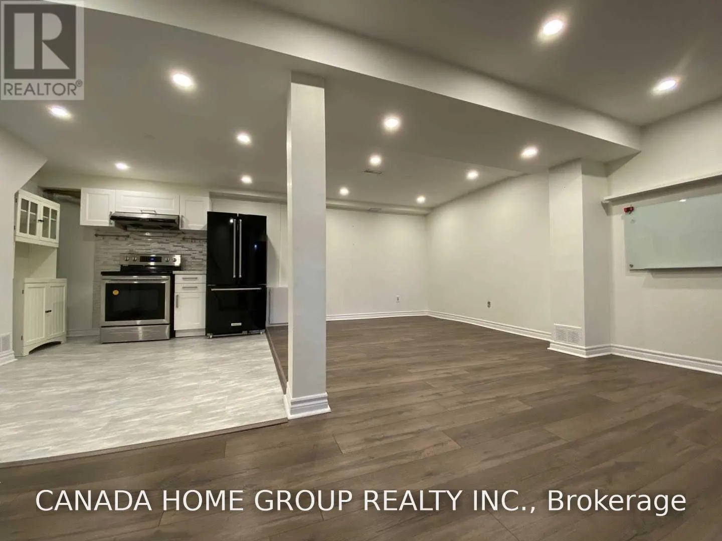 LOWER - 3251 VALCOURT CRESCENT